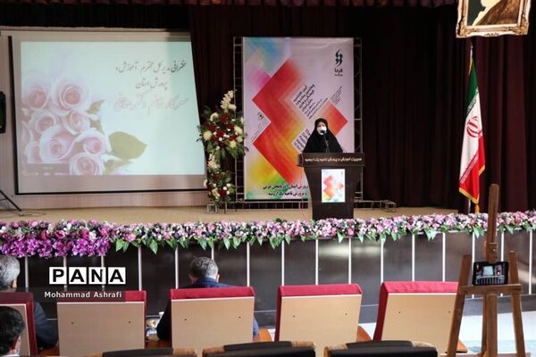 افتتاحیه چهلمین دوره جشنواره فرهنگی و هنری دانش آموزان «فردا« در آذربایجان غربی