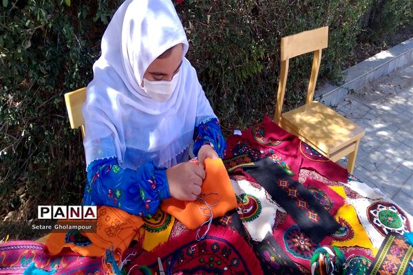 آیین افتتاحیه چهلمین جشنواره فرهنگی و هنری دانش آموزان