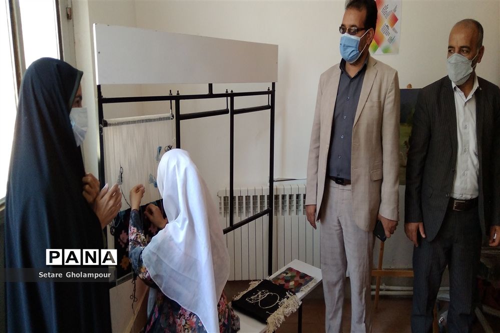 آیین افتتاحیه چهلمین جشنواره فرهنگی و هنری دانش آموزان