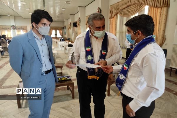 نشست توجیهی بازمهندسی اصول و فرآیندهای اجرایی سازمان دانش‌آموزی در مازندران