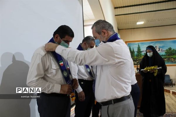 نشست توجیهی بازمهندسی اصول و فرآیندهای اجرایی سازمان دانش‌آموزی در مازندران