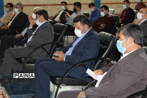 افتتاحیه جشنواره فرهنگی هنری «فردا»در  دبیرستان طالقانی یاسوج