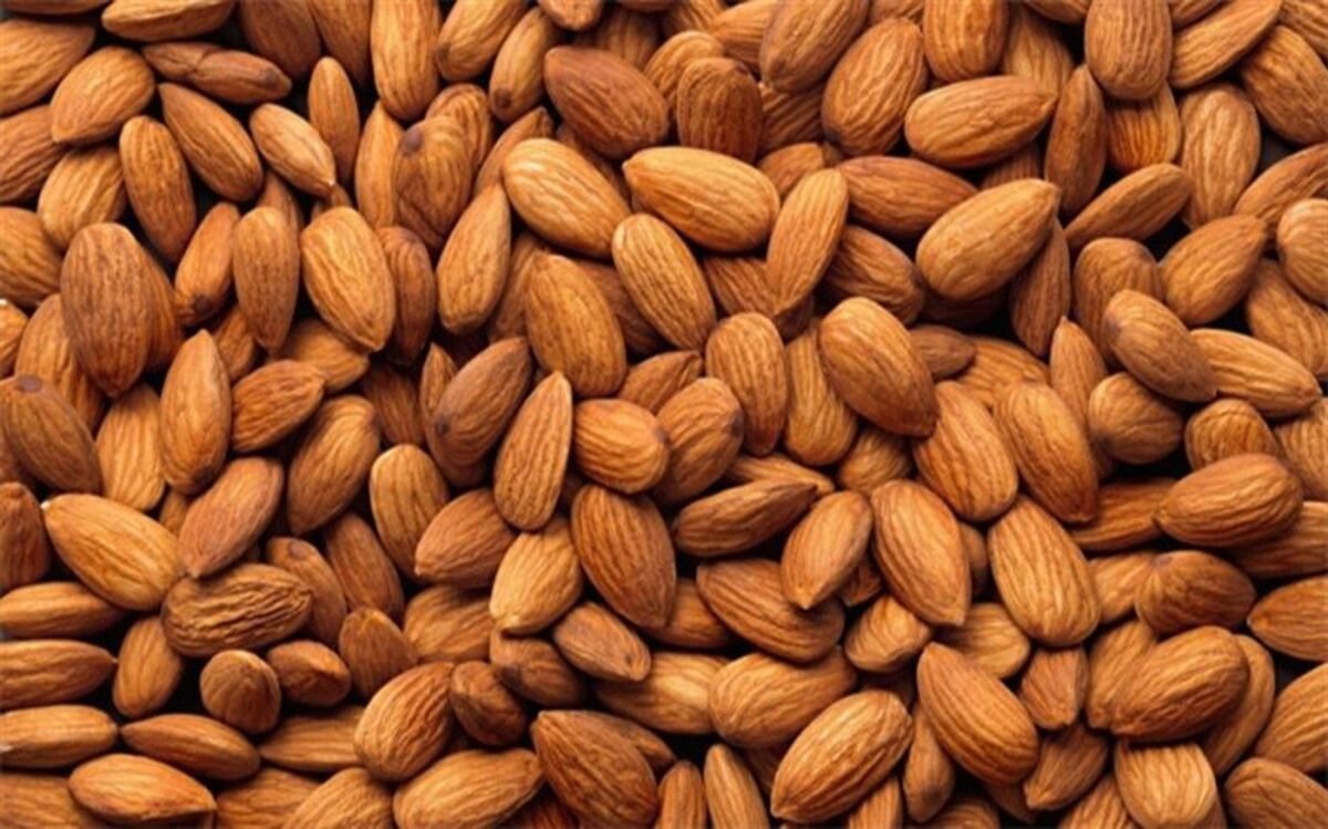 فواید مصرف منظم بادام