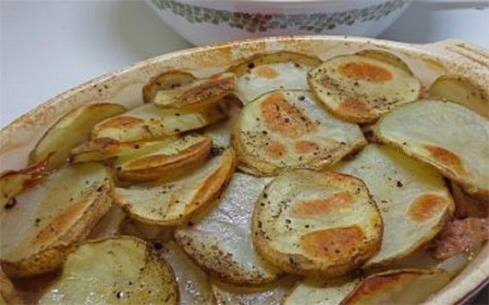 گوشت را با ماده غذایی نخورید!