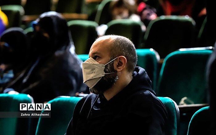 هنرجو باید در مسیر خلق یک اثر از تقلید دوری کند
