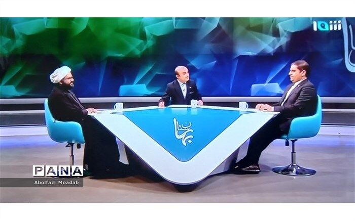 گردشگران برای دیدن کوه های سربه فلک کشیده به ترشیز بیایند