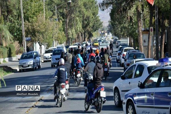 برگزاری رزمایش شهری موتورسواران قانونمند در هفته نیروی انتظامی