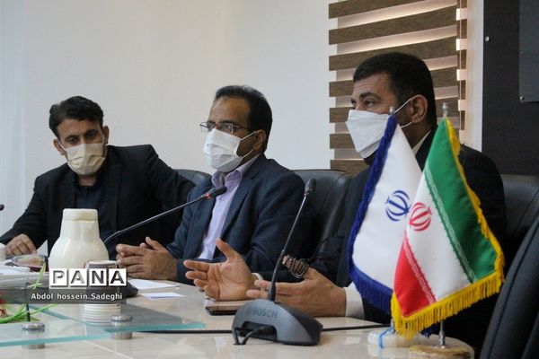 جلسه روسا و مسئولان مراکز و هسته‌های مشاوره آموزش و پرورش استان بوشهر