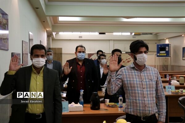 نشست گروه دوم کارشناسان سازمان دانش آموزی خراسان رضوی