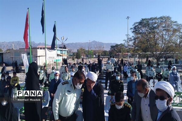 برگزاری آیین غبار روبی و عطر افشانی مزار شهدا روستای دهنو خلیل آباد