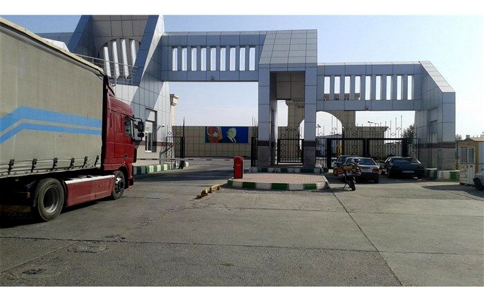 ترخیص کامیون‌های دپو شده در گمرک درحال انجام است