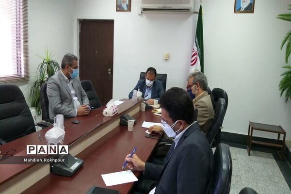 برگزاری جلسه بحران با محوریت پیشگیری از خسارات احتمالی  در اداره‌کل راه و شهرسازی