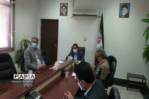 برگزاری جلسه بحران با محوریت پیشگیری از خسارات احتمالی  در اداره‌کل راه و شهرسازی