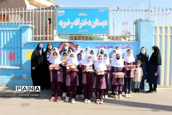 تجلیل سازمان دانش‌آموزی از دانش‌آموزان مناطق کم برخوردار قزوین