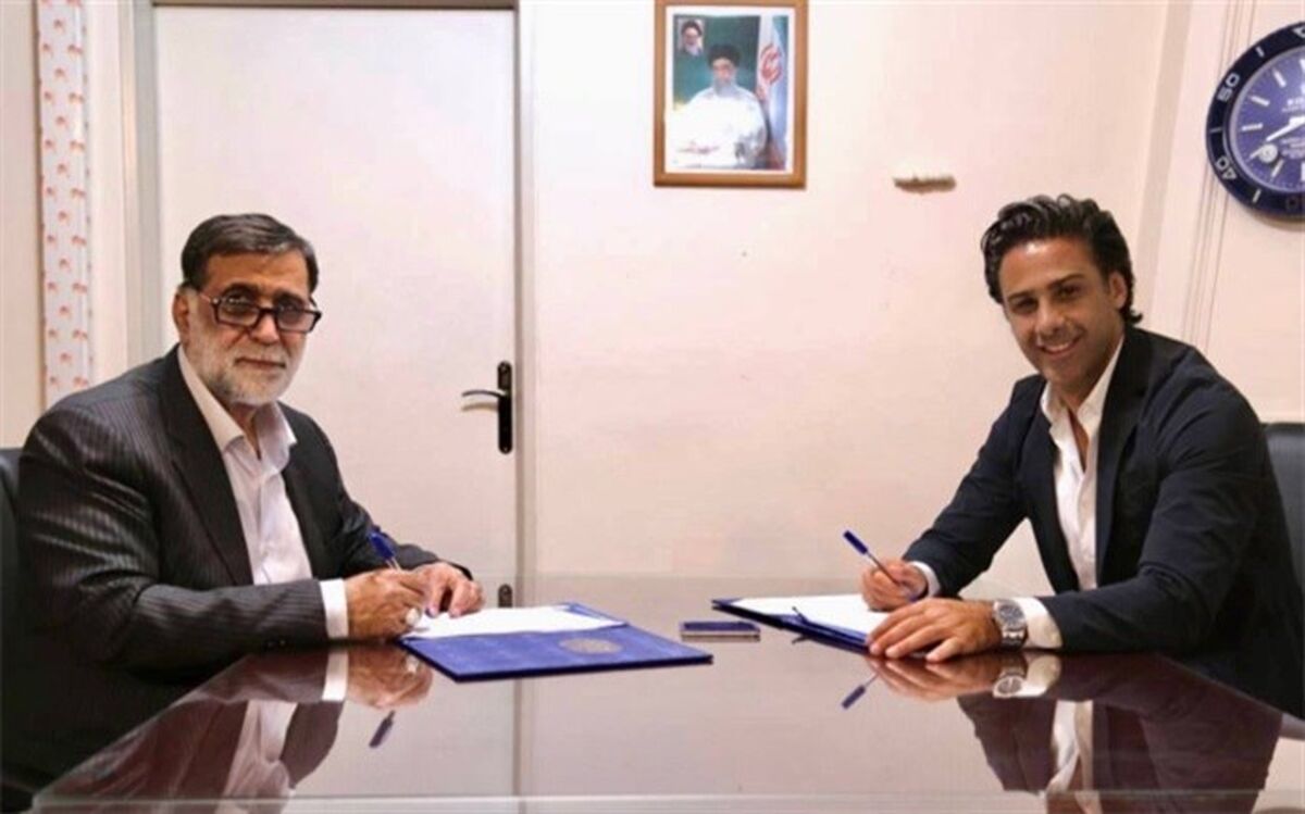 قرارداد فرهاد مجیدی با استقلال تمدید شد