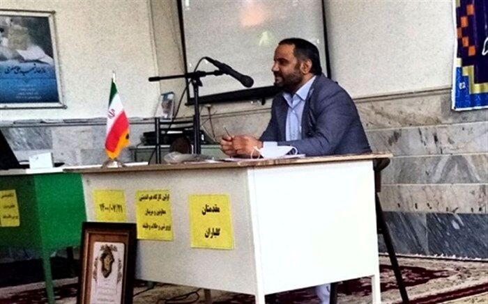 به دانش‌آموزان آسیب‌دیده از کرونا باید بیشتر محبت و توجه شود