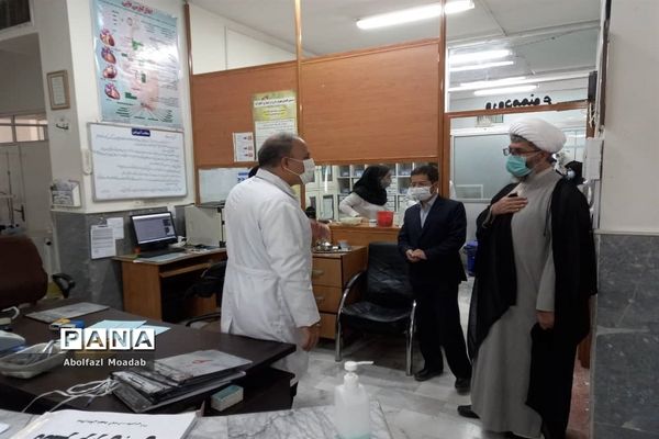 بازدید وتقدیر امام جمعه کاشمر از زحمات کادر درمان