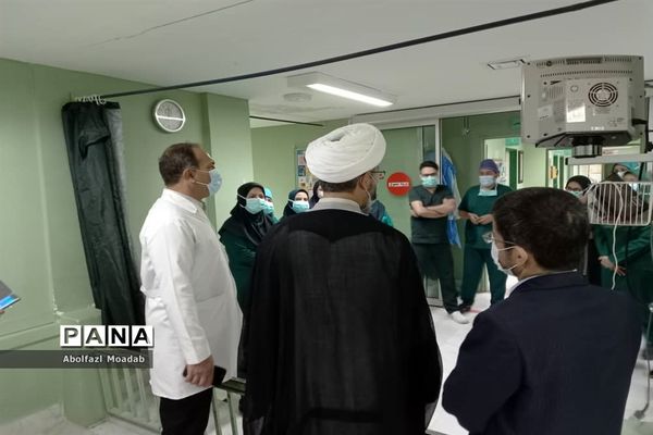 بازدید وتقدیر امام جمعه کاشمر از زحمات کادر درمان