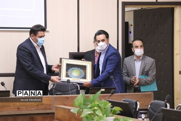 نشست خبری معاون تربیت‌بدنی و سلامت آموزش و پرورش خراسان رضوی