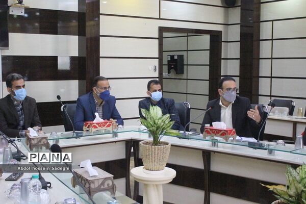 نشست هماهنگی گرامیداشت یوم الله سیزده آبان در آموزش و پرورش استان بوشهر