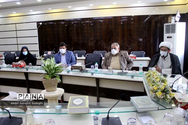 نشست هماهنگی گرامیداشت یوم الله سیزده آبان در آموزش و پرورش استان بوشهر