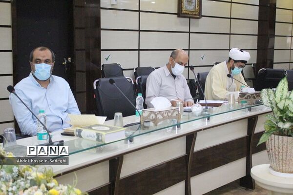نشست هماهنگی گرامیداشت یوم الله سیزده آبان در آموزش و پرورش استان بوشهر