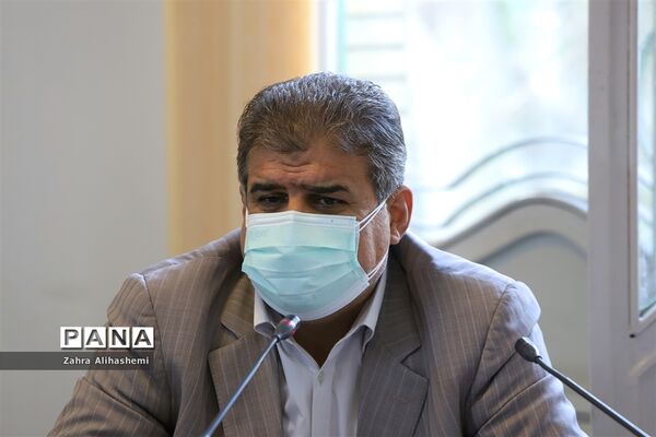 جلسه کمیته دانش‌آموزی و فرهنگیان کنگره شهدا شهر تهران