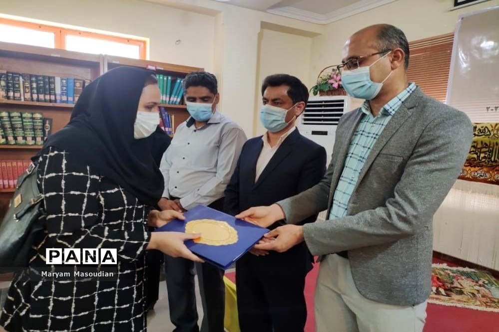 تجلیل از نابینایان در دشتستان