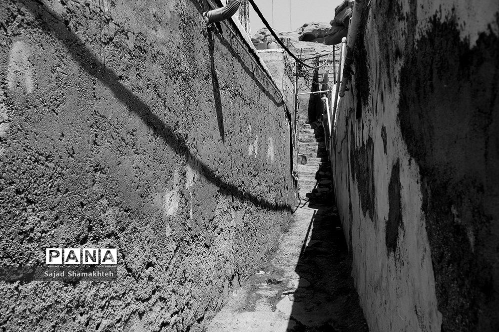 در متن حاشیه اهواز