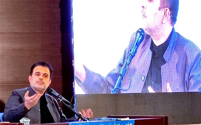 کتاب‌های «ندای رحمت» و «زلال تربیت» کتب راهبردی حوزه قرآن، عترت و نماز هستند