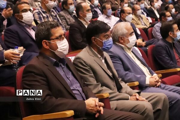 آیین تکریم و معارفه رئیس دانشگاه علوم پزشکی تبریز