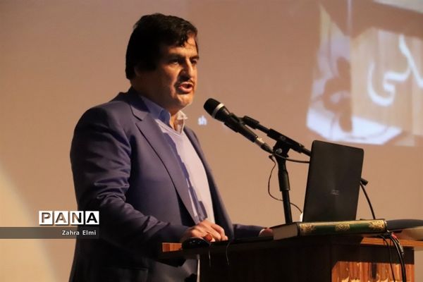 آیین تکریم و معارفه رئیس دانشگاه علوم پزشکی تبریز