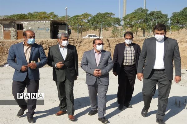 بازدید از پروژه‌های در حال ساخت مسکن ملی فرهنگیان شهرستان ساوجبلاغ