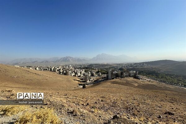 همایش پیاده‌روی فرهنگیان استان به مناسبت هفته تربیت‌بدنی