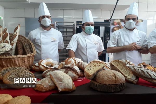 راه اندازی رشته نان، شیرینی و شکلات در تهران