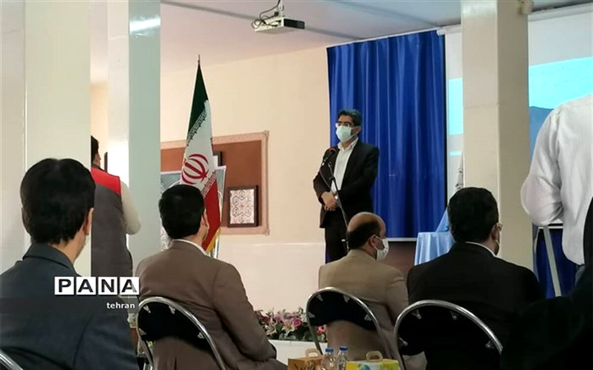 رشته‌هایی که نیاز بازار کار است؛  وارد هنرستان‌ها  می‌کنیم