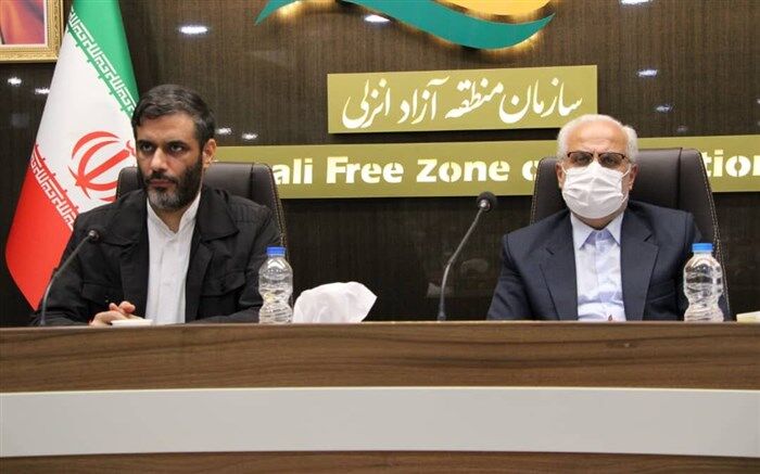 مشاور رئیس جمهور: مناطق آزاد تجاری نباید به صورت جزیره‌ای عمل کنند
