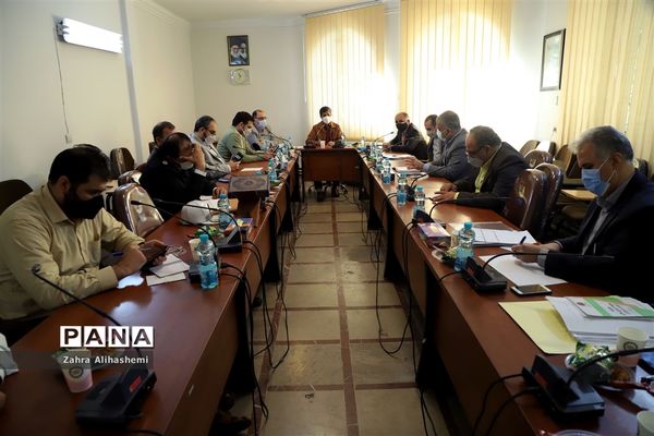 جلسه کارگروه ماده ۱۸ سرویس حمل و نقل دانش‌آموزی شهر تهران