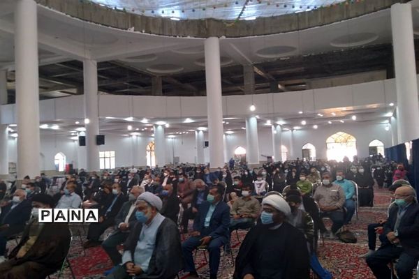 برگزاری مراسم تجلیل از فعالان عرصه هنر در شهرستان نظر آباد