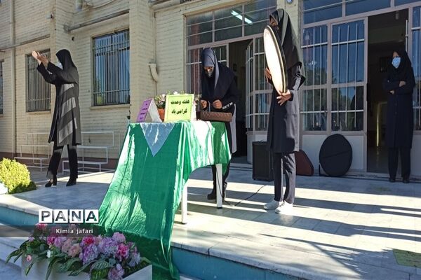 هفته وحدت در دبیرستان شاهد مطهره