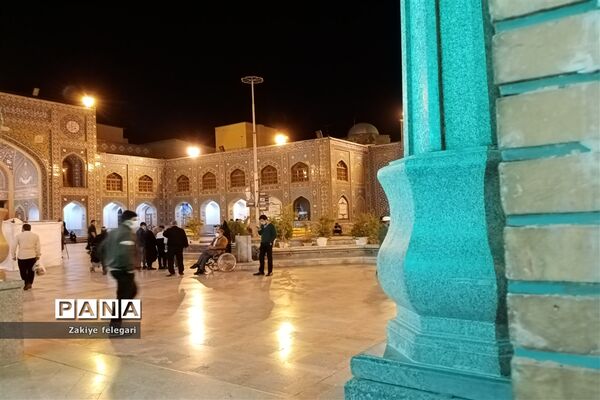 زائرین حرم حضرت عبدالعظیم الحسنی(ع) درشهرری
