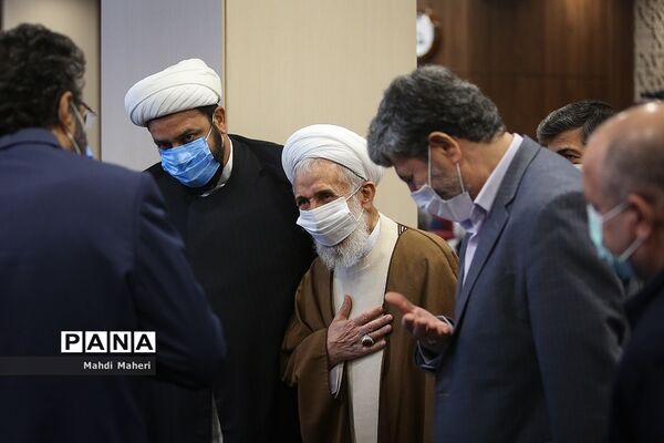 همایش ملی ایران مهربان و نمایشگاه آثار هنری کودکان طرح اکرام ایتام و محسنین