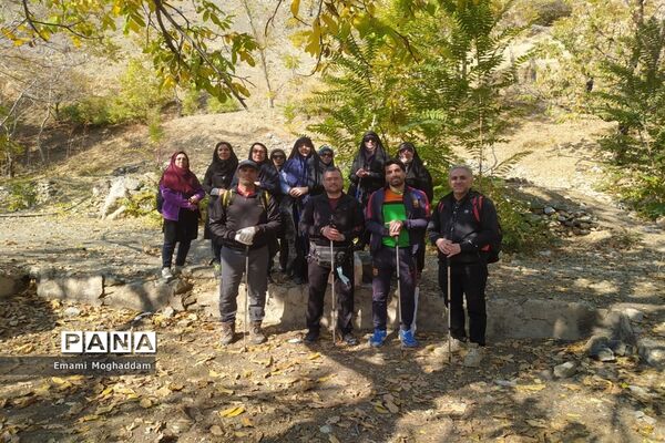 کوهنوردی همکاران اداری منطقه ۲ به مناسبت هفته تربیت‌بدنی