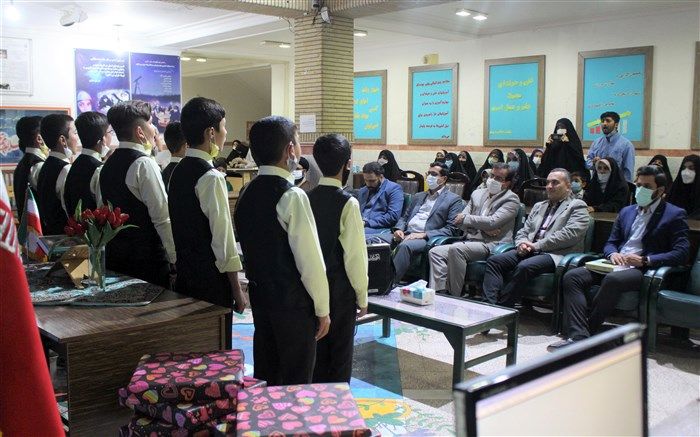 برگزاری آیین «مهمانی آسمان» در هنرستان صباری قم