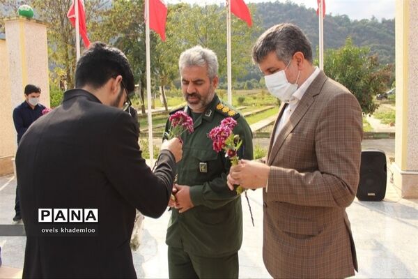 آیین افتتاح هفته بسیج دانش‌آموزی در شهرستان گلوگاه