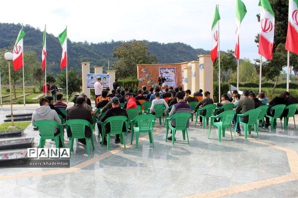 آیین افتتاح هفته بسیج دانش‌آموزی در شهرستان گلوگاه