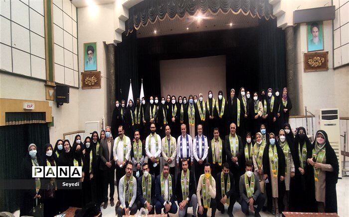 ضرورت استفاده از نمادها و نشانه‌های هویت‌ساز و اسلامی در بازمهندسی پیشتازان