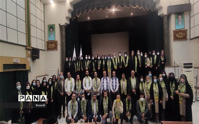 ضرورت استفاده از نمادها و نشانه‌های هویت‌ساز و اسلامی در بازمهندسی پیشتازان