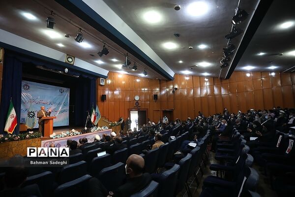 تودیع و معارفه روسای سابق و جدید دانشگاه علم و صنعت