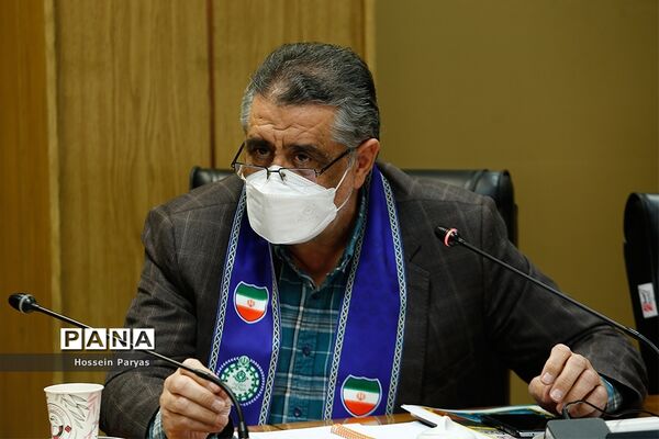 نشست سرپرست وزارت آموزش و پرورش با هیات امنای سازمان دانش‌آموزی